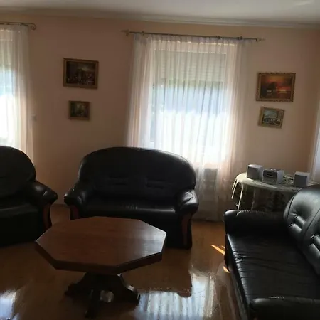 Apartman Rubin Ház *